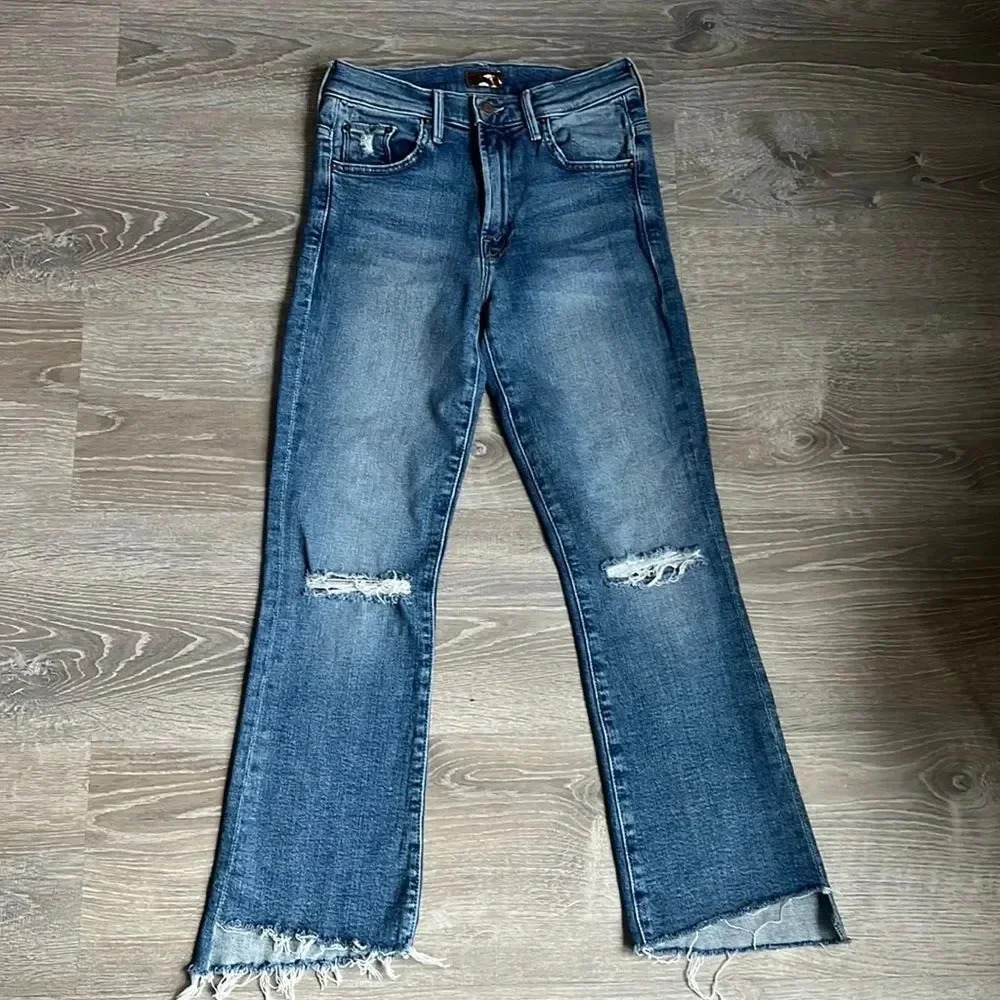 Mother The Insider Crop Step Fray Jeans in Reckless On A Shiny White Vespa - Picture 2 of 16